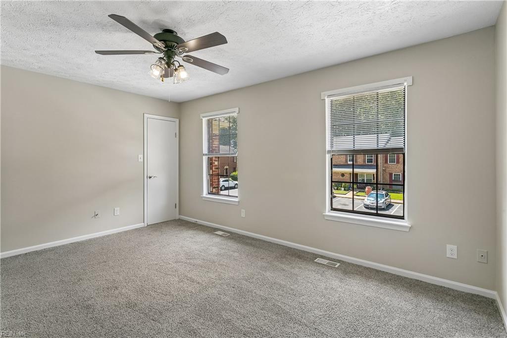 359 Deputy Lane Newport News VA 23608