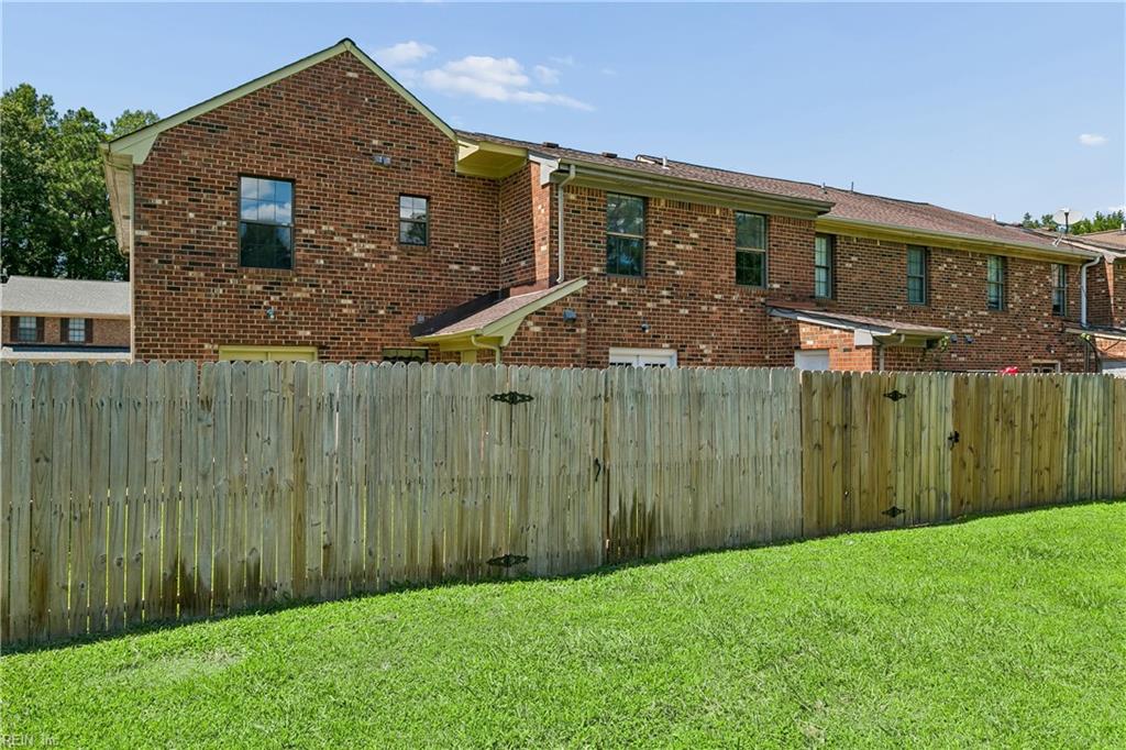 359 Deputy Lane Newport News VA 23608