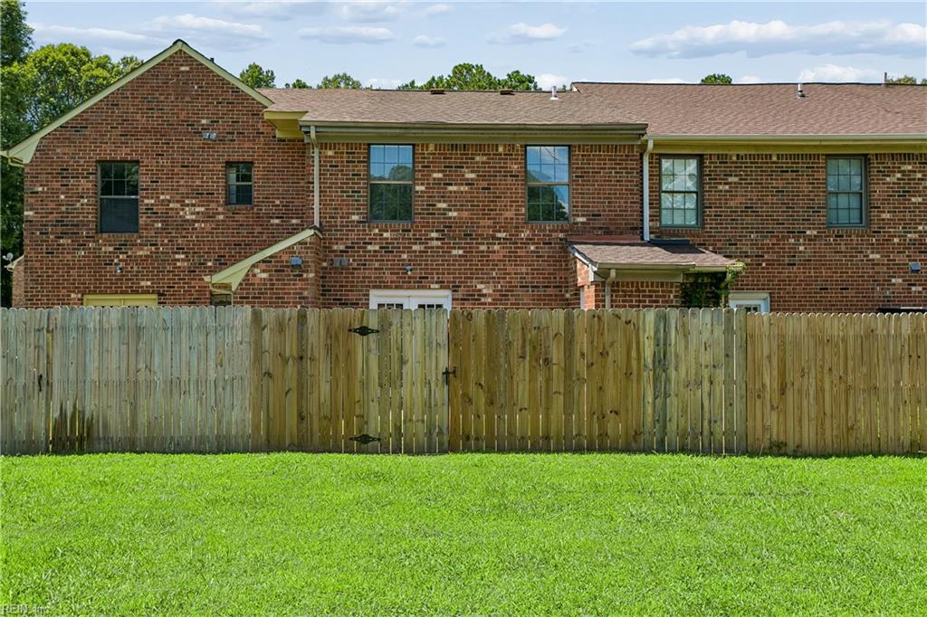 359 Deputy Lane Newport News VA 23608