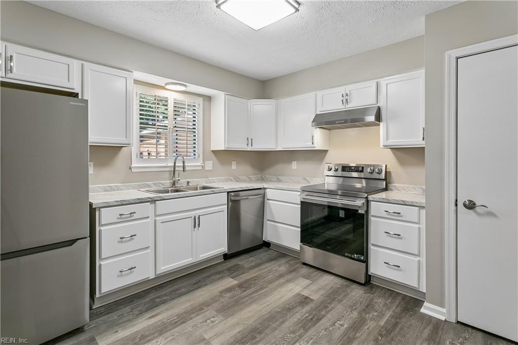 359 Deputy Lane Newport News VA 23608