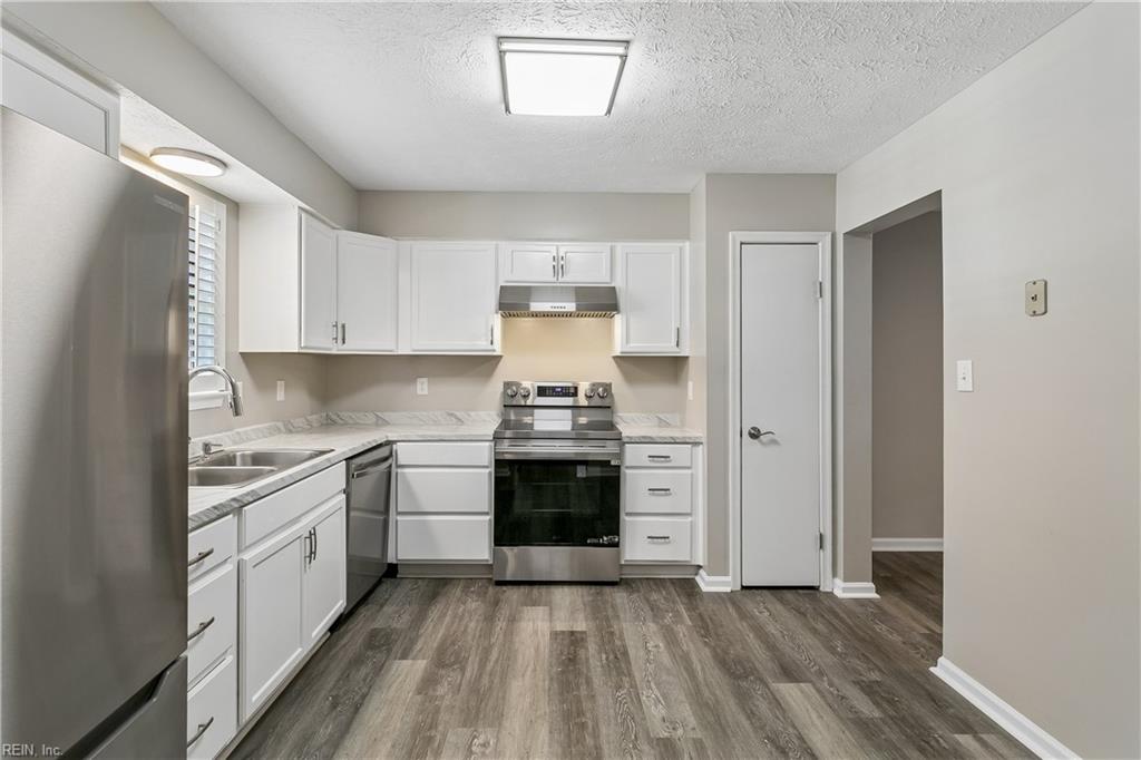 359 Deputy Lane Newport News VA 23608