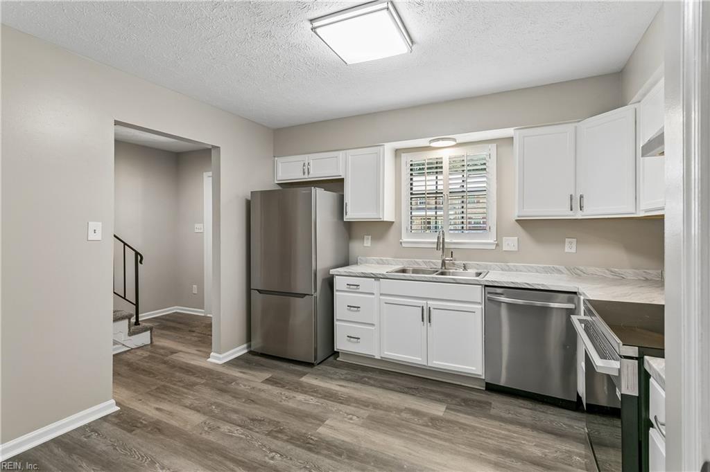 359 Deputy Lane Newport News VA 23608