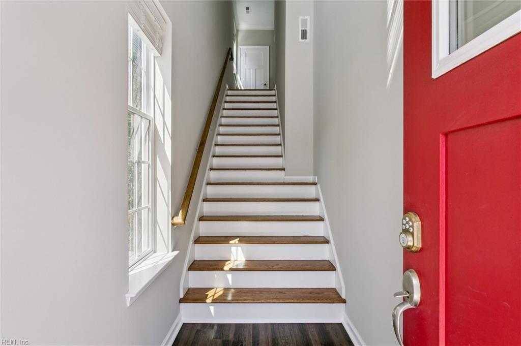 1602 Promenade Lane Williamsburg VA 23185