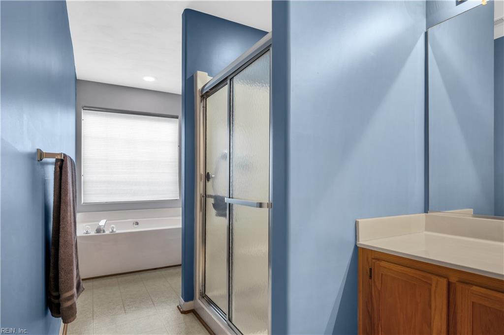 135 White Cedar Lane Yorktown VA 23693