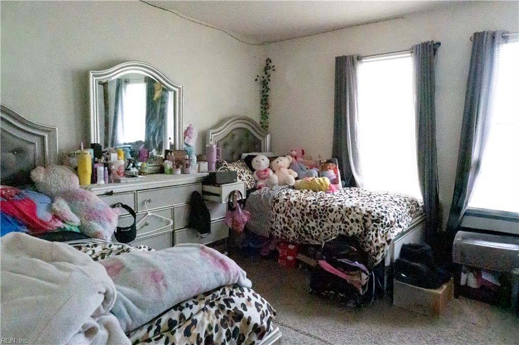 1111 Palmerton Drive Newport News VA 23602