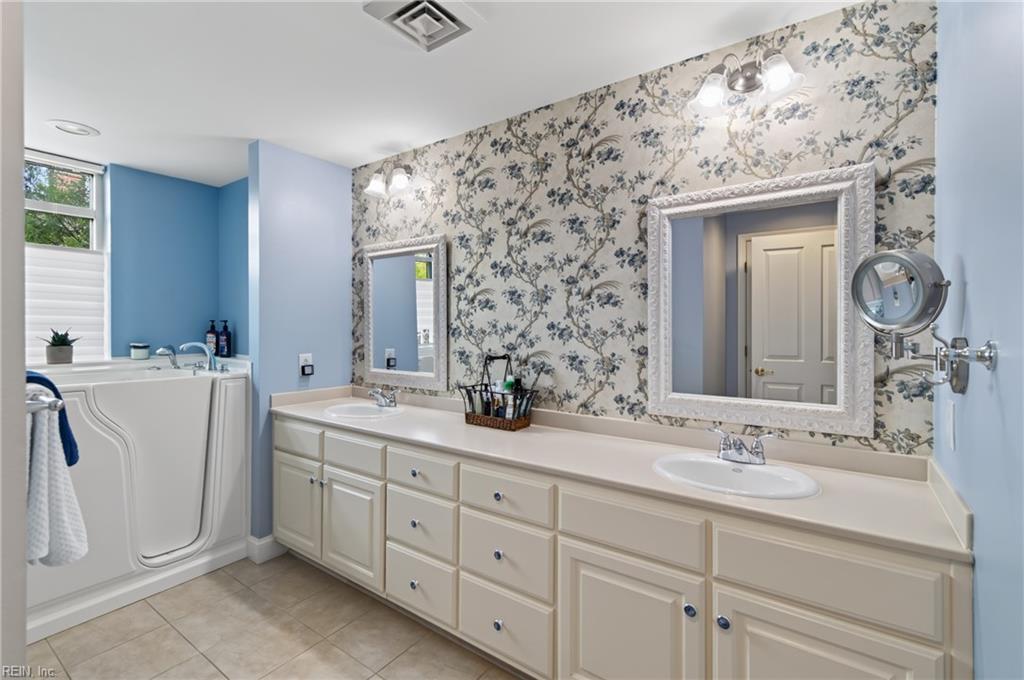 2213 S William Styron Square Newport News VA 23606