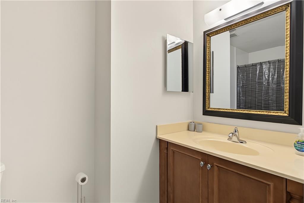 101 Heather Way Yorktown VA 23693