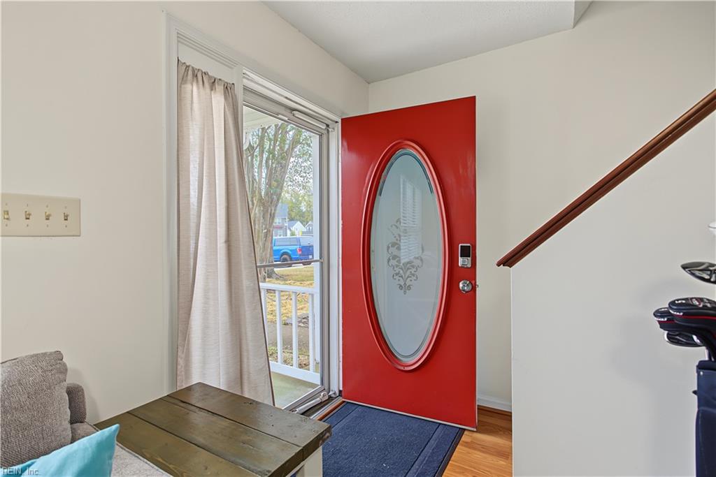 101 Heather Way Yorktown VA 23693