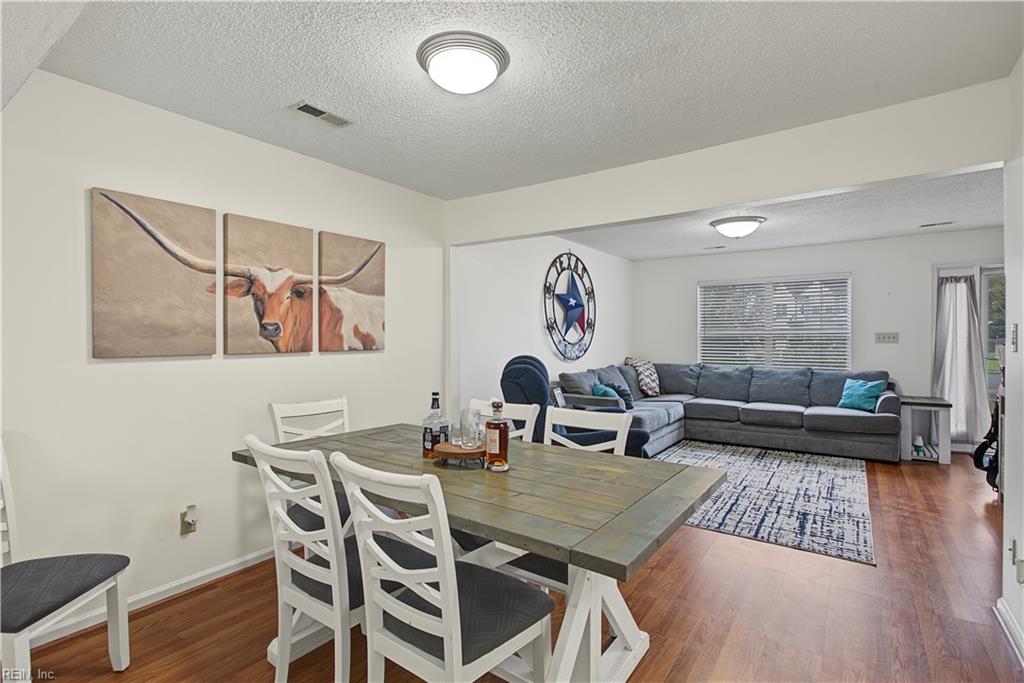 101 Heather Way Yorktown VA 23693