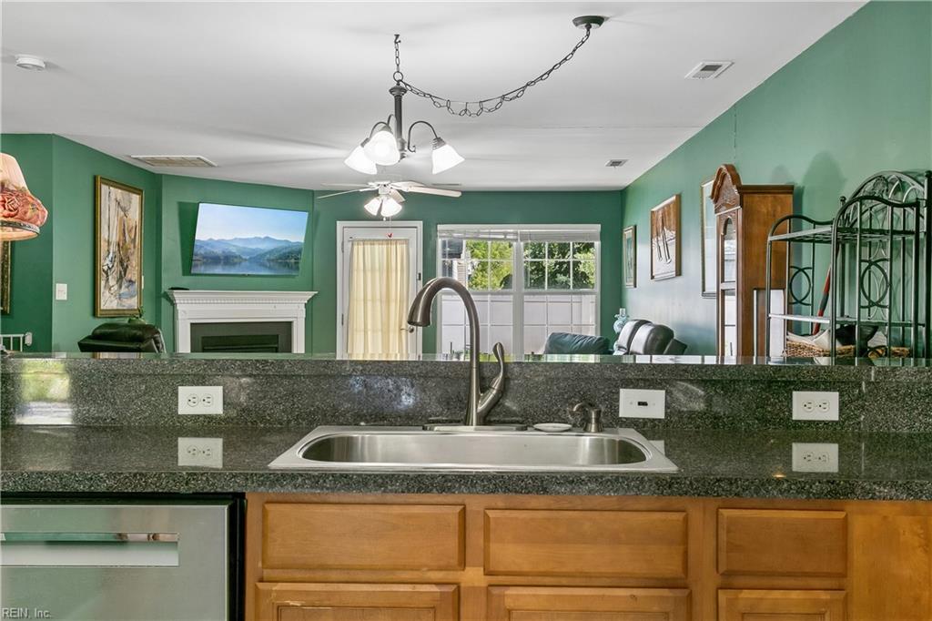439 Revolution Lane Newport News VA 23608