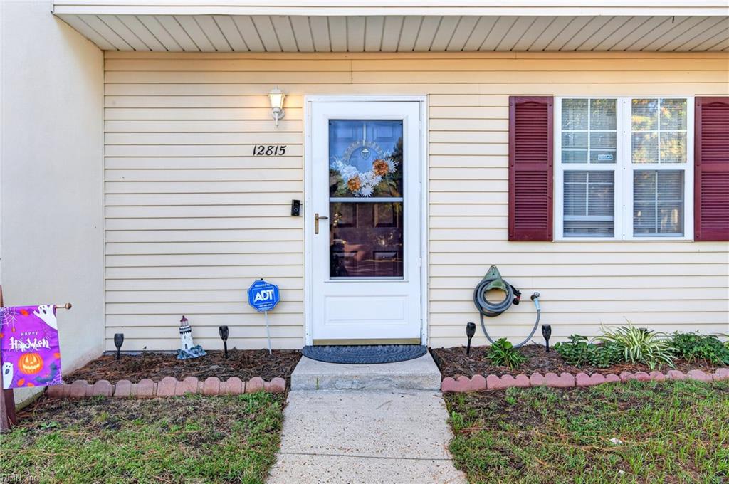 12815 Tahiska Lane Newport News VA 23602