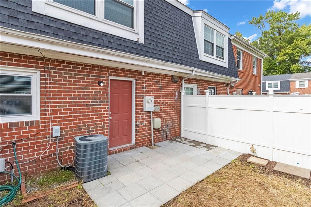 360 Susan Constant Drive Newport News VA 23608