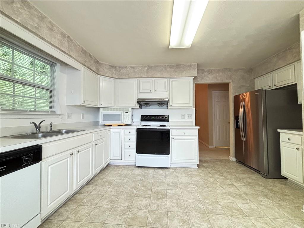 712 Commons Way Williamsburg VA 23185