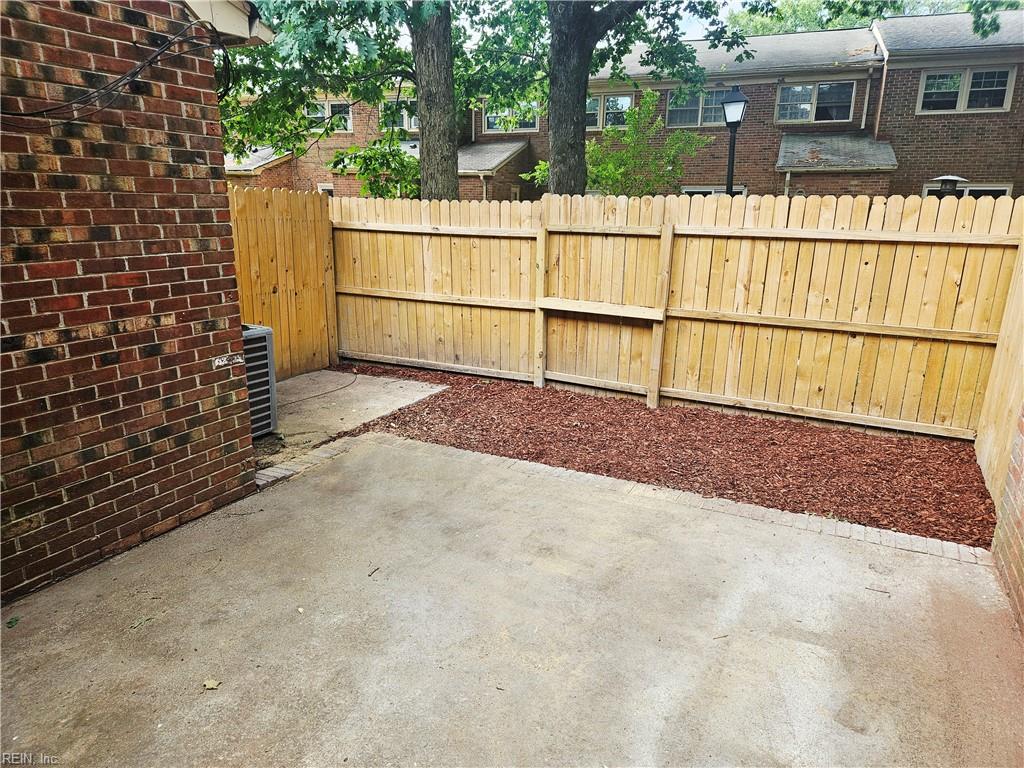 14569 Old Courthouse Way Newport News VA 23608