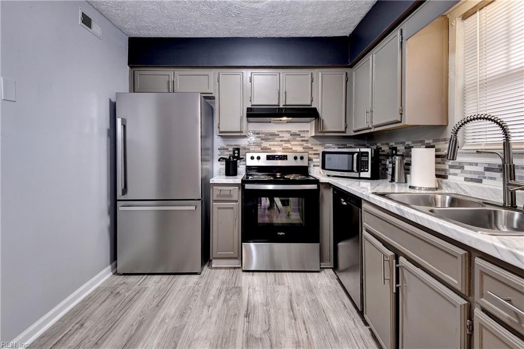 363 Deputy Lane Newport News VA 23601