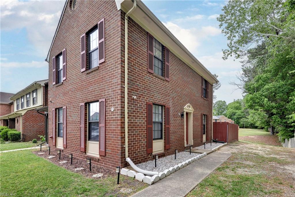 363 Deputy Lane Newport News VA 23601
