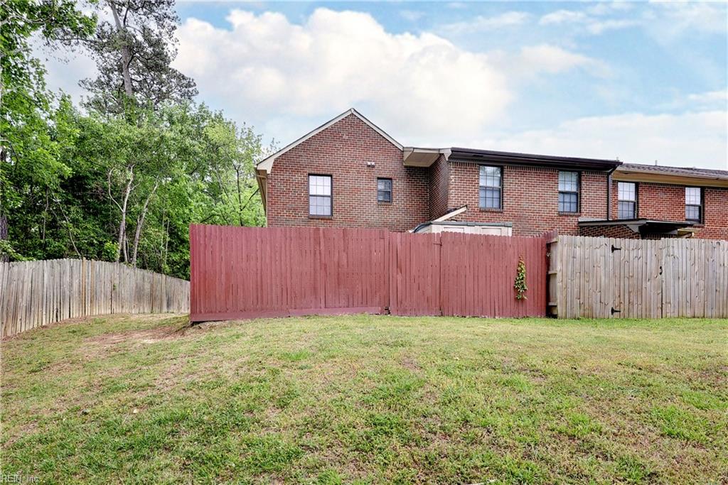 363 Deputy Lane Newport News VA 23601