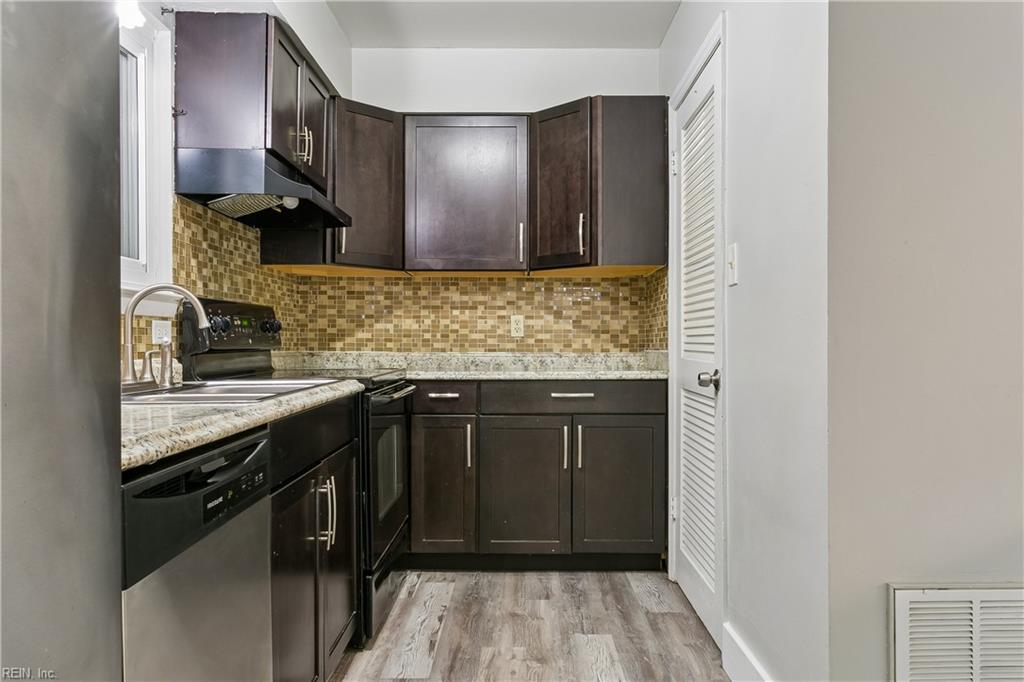 1432 Granada Court Newport News VA 23608