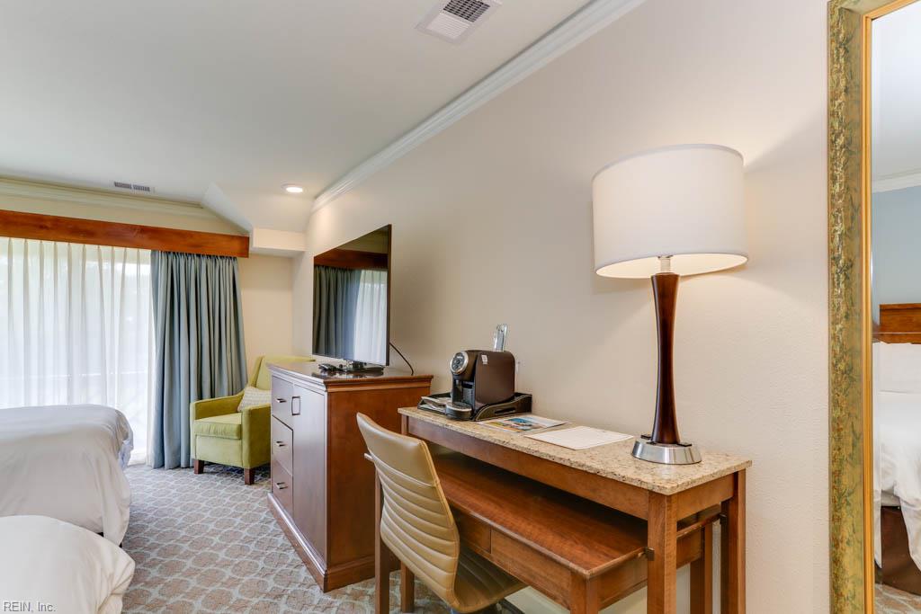 215 Padgetts Ordinary Williamsburg VA 23185