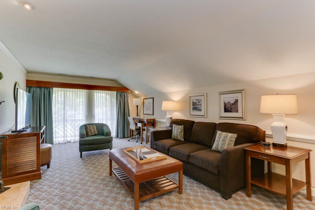 215 Padgetts Ordinary Williamsburg VA 23185