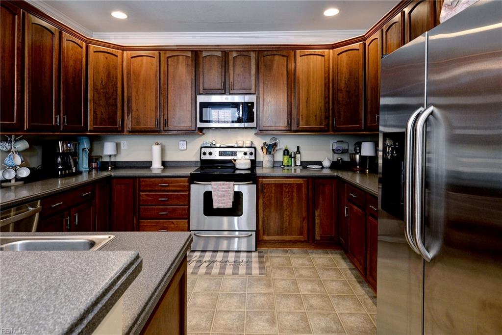 4208 New Town Avenue Williamsburg VA 23188