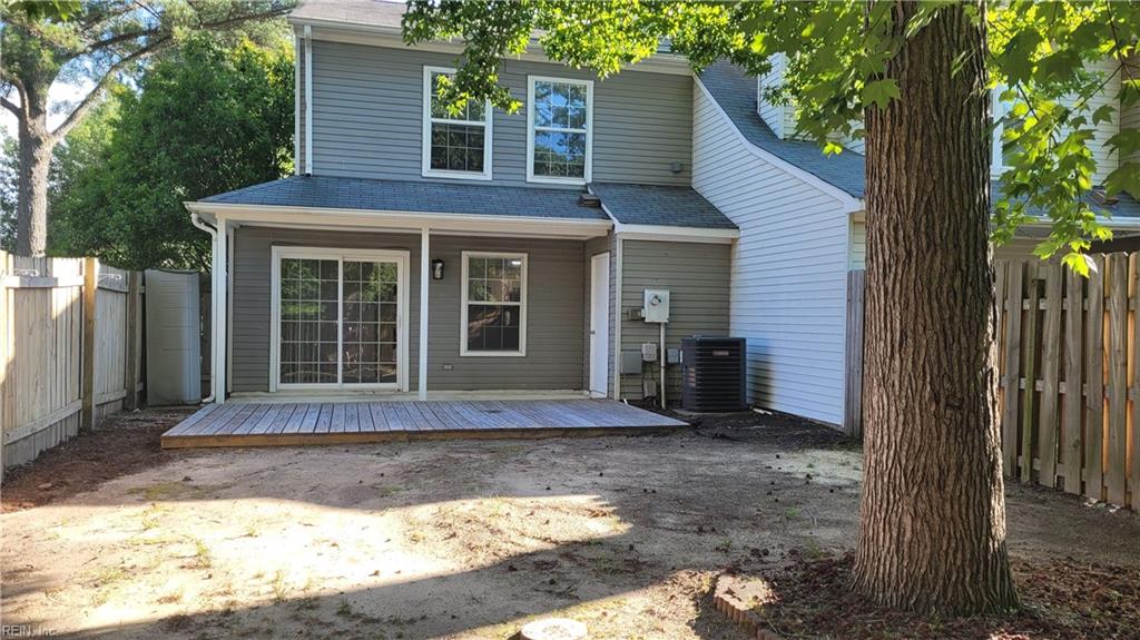 115 Heather Way Yorktown VA 23693