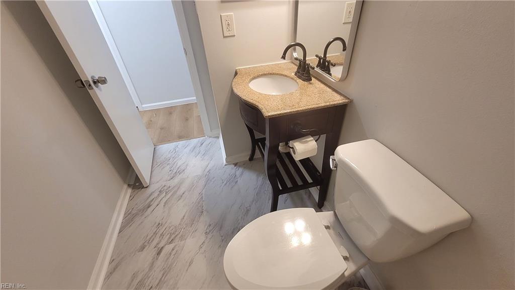 115 Heather Way Yorktown VA 23693