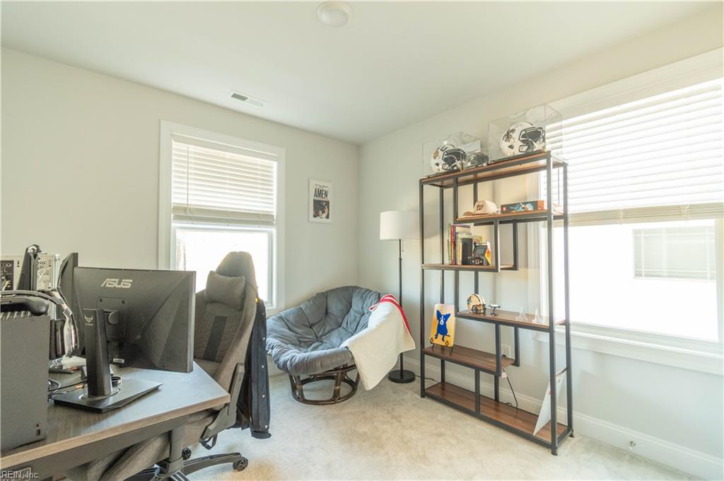 2017 Stanford Lane Newport News VA 23608