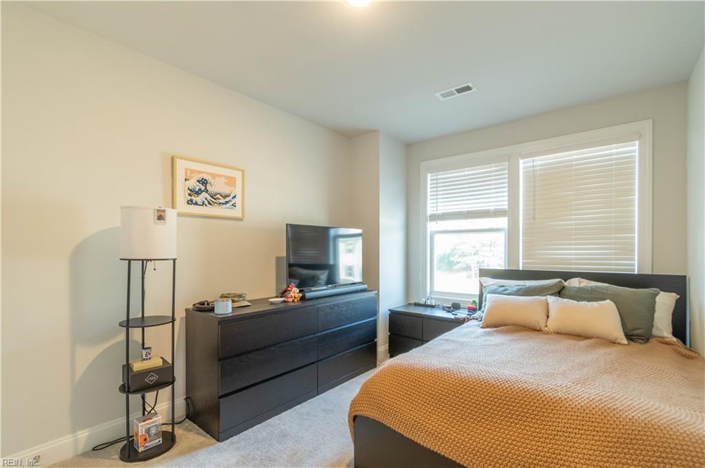 2017 Stanford Lane Newport News VA 23608