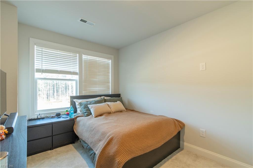 2017 Stanford Lane Newport News VA 23608