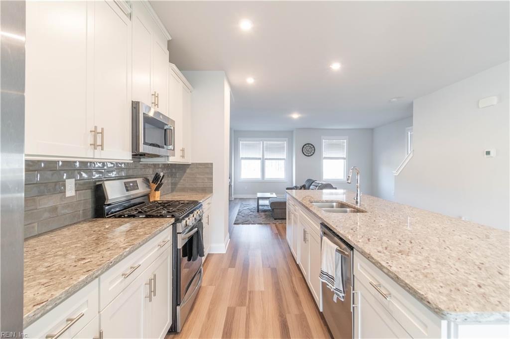 2017 Stanford Lane Newport News VA 23608
