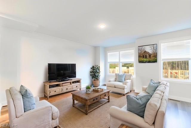 2017 Stanford Lane Newport News VA 23608