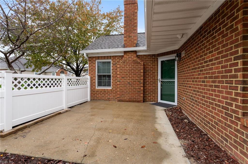 216 Timberline Loop Yorktown VA 23692