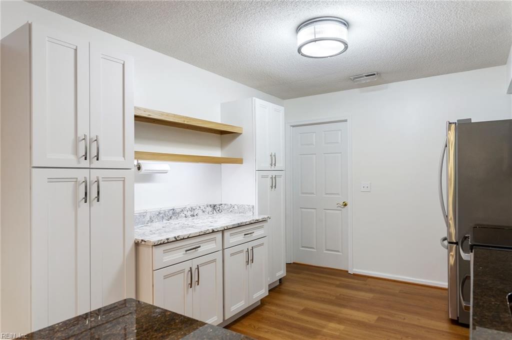 216 Timberline Loop Yorktown VA 23692