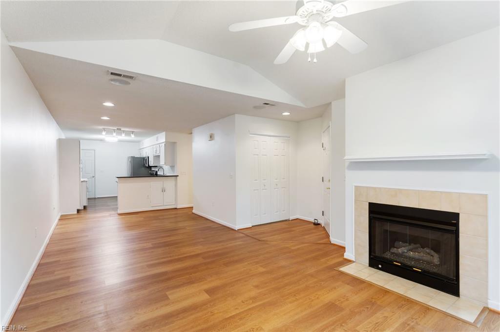 216 Timberline Loop Yorktown VA 23692