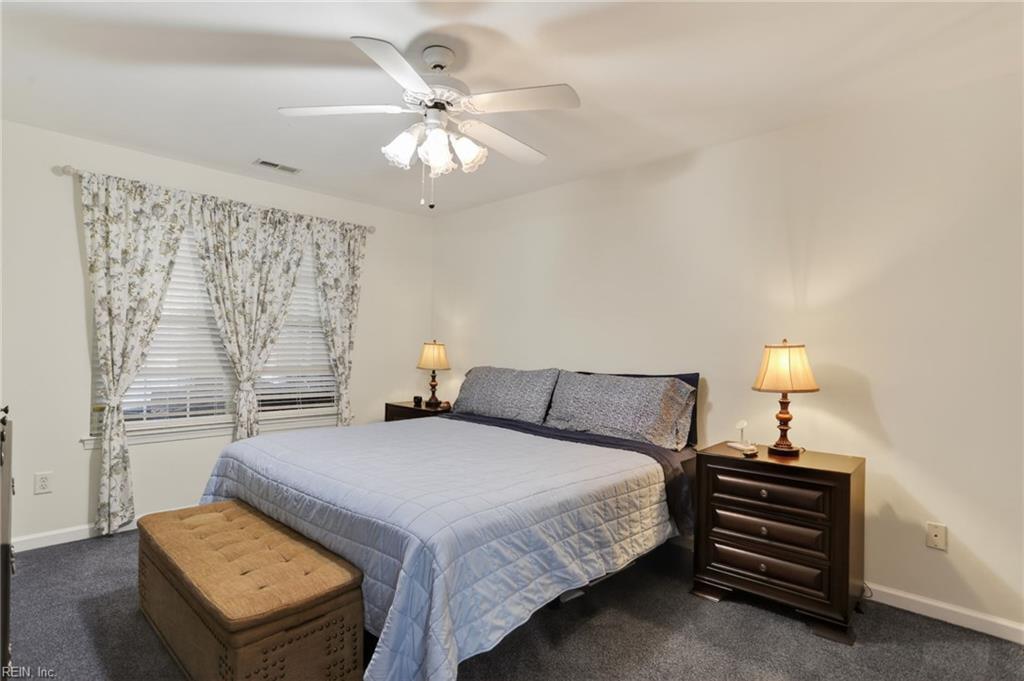 902 Shoreline Point Newport News VA 23602