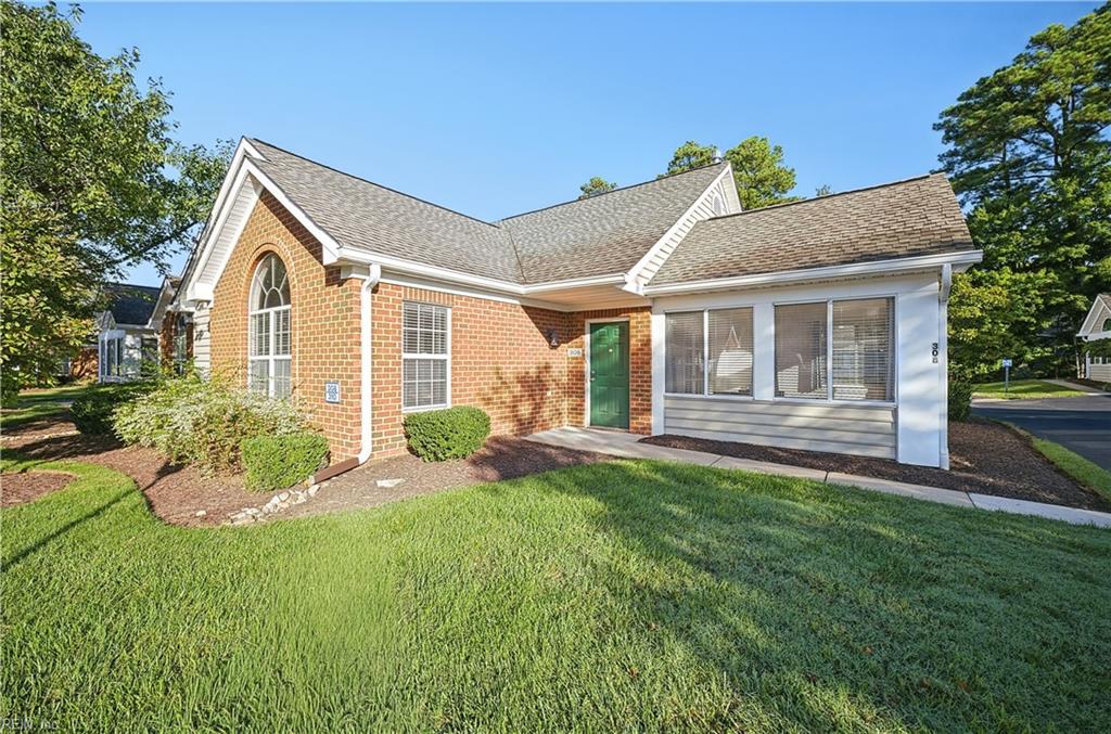 308 Timberline Loop Yorktown VA 23692