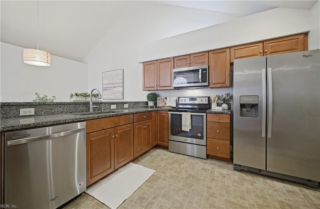 308 Timberline Loop Yorktown VA 23692