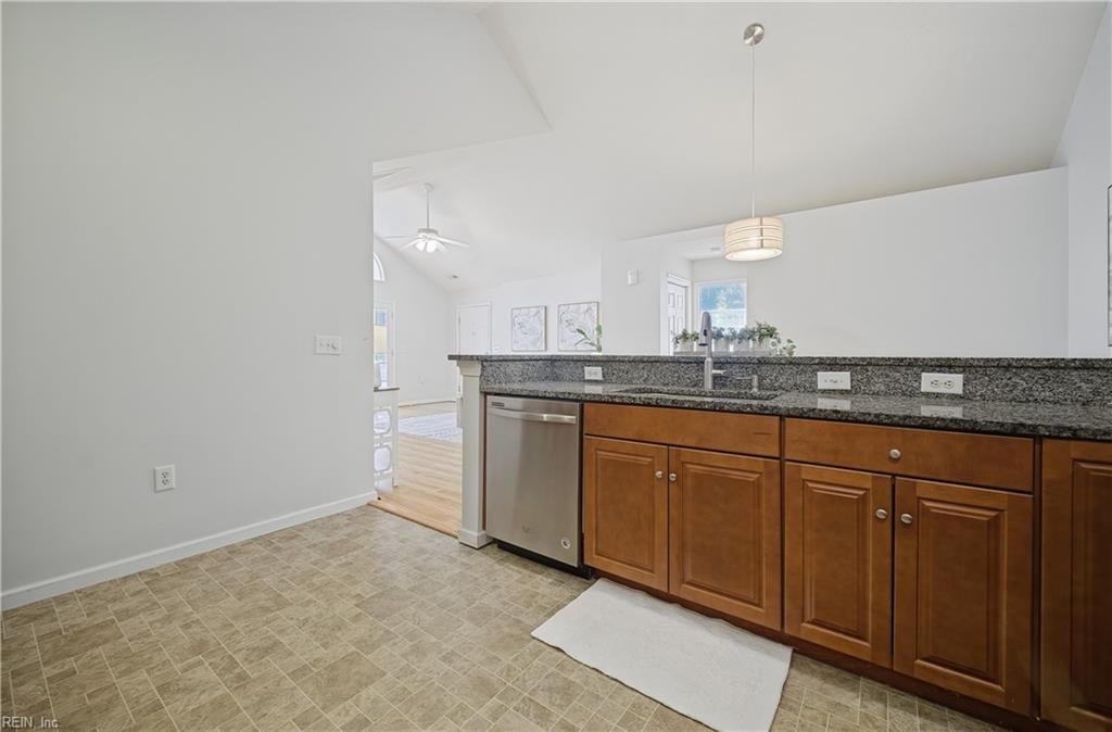 308 Timberline Loop Yorktown VA 23692
