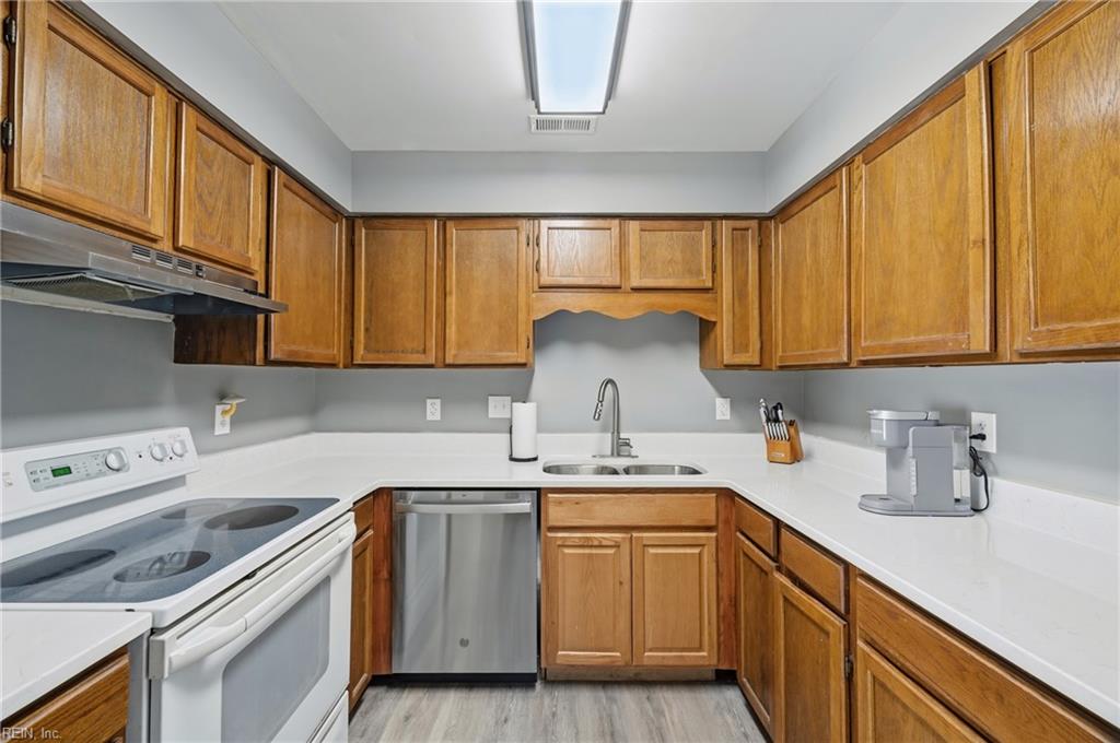 216 Whitewater Drive Newport News VA 23608