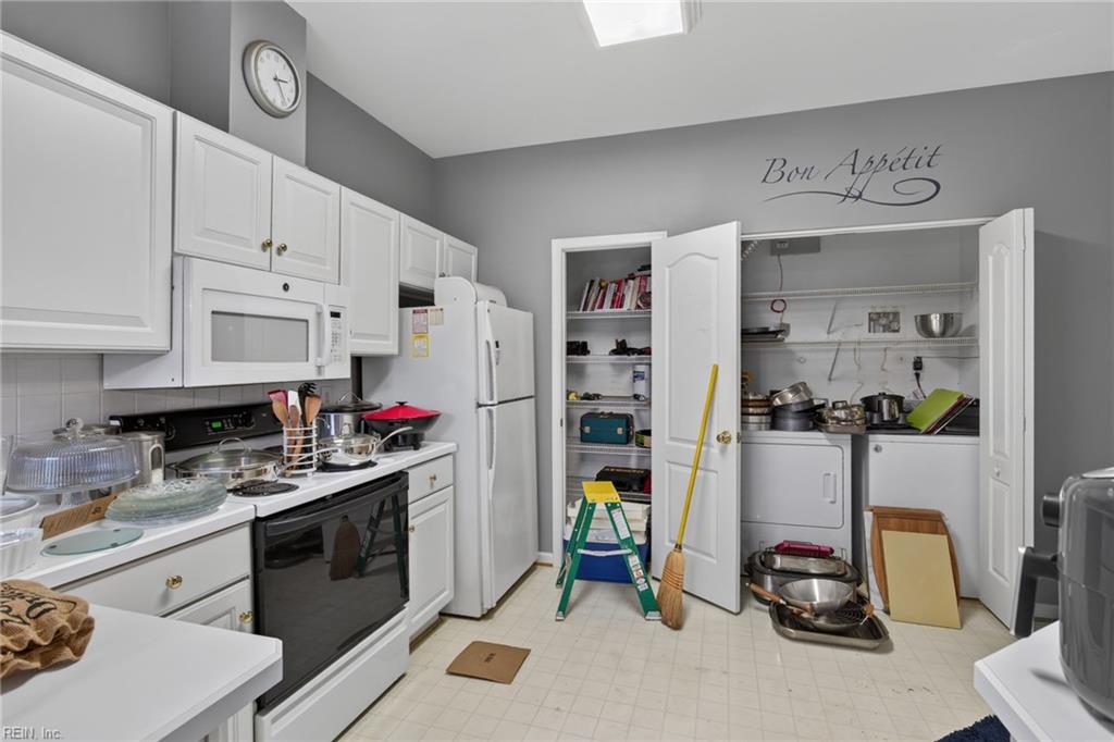 800 Oak Springs Court Newport News VA 23602
