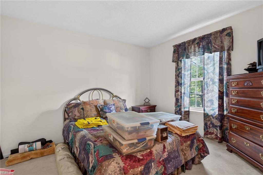 800 Oak Springs Court Newport News VA 23602