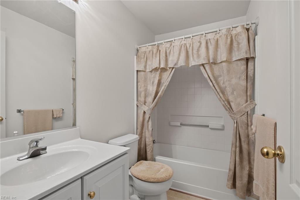 800 Oak Springs Court Newport News VA 23602