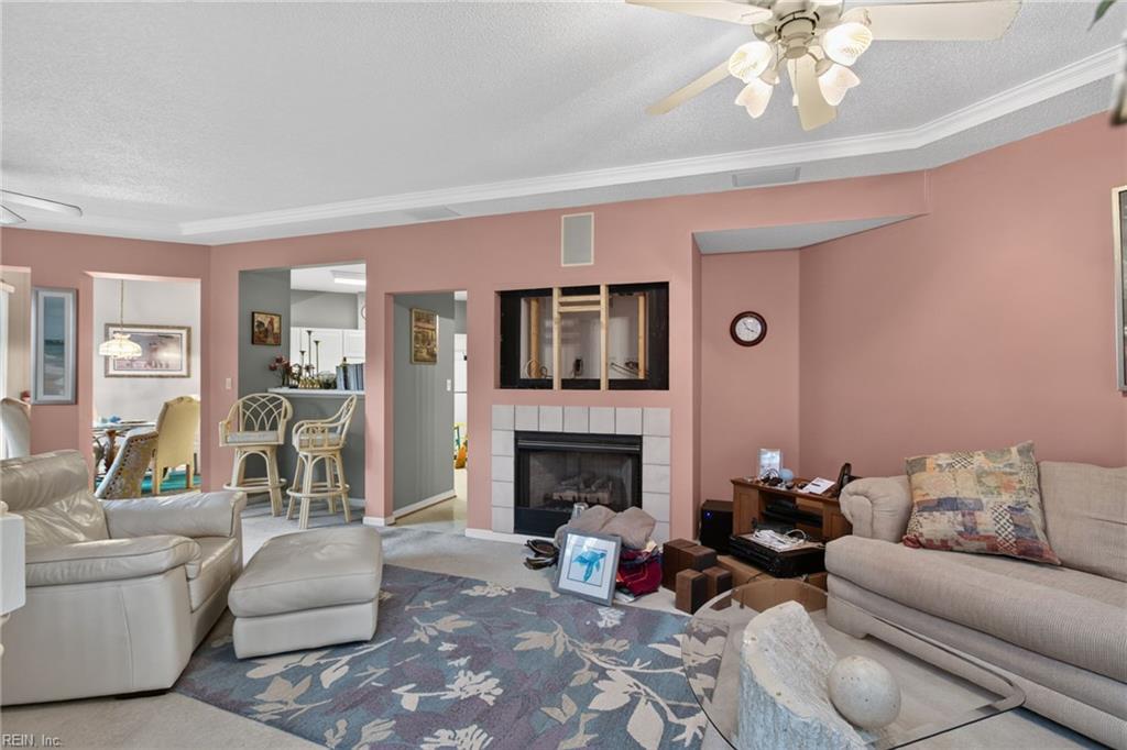 800 Oak Springs Court Newport News VA 23602