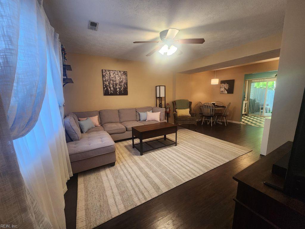 42 Otsego Drive Newport News VA 23602