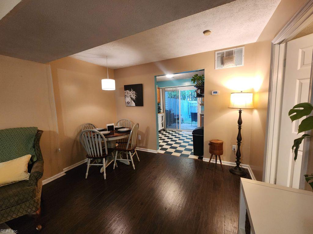 42 Otsego Drive Newport News VA 23602