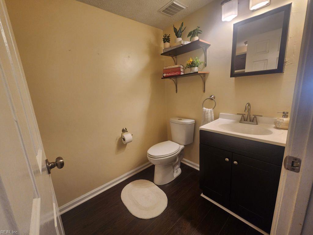 42 Otsego Drive Newport News VA 23602