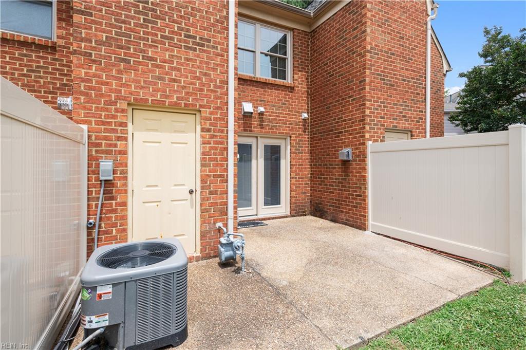 924 Lucas Creek Road Newport News VA 23608