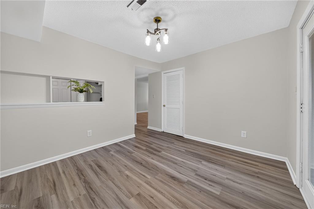 575 Ayrshire Way Newport News VA 23602