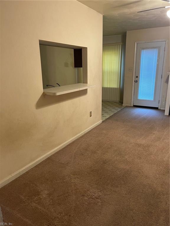 3956 Horse Run Glen Newport News VA 23602